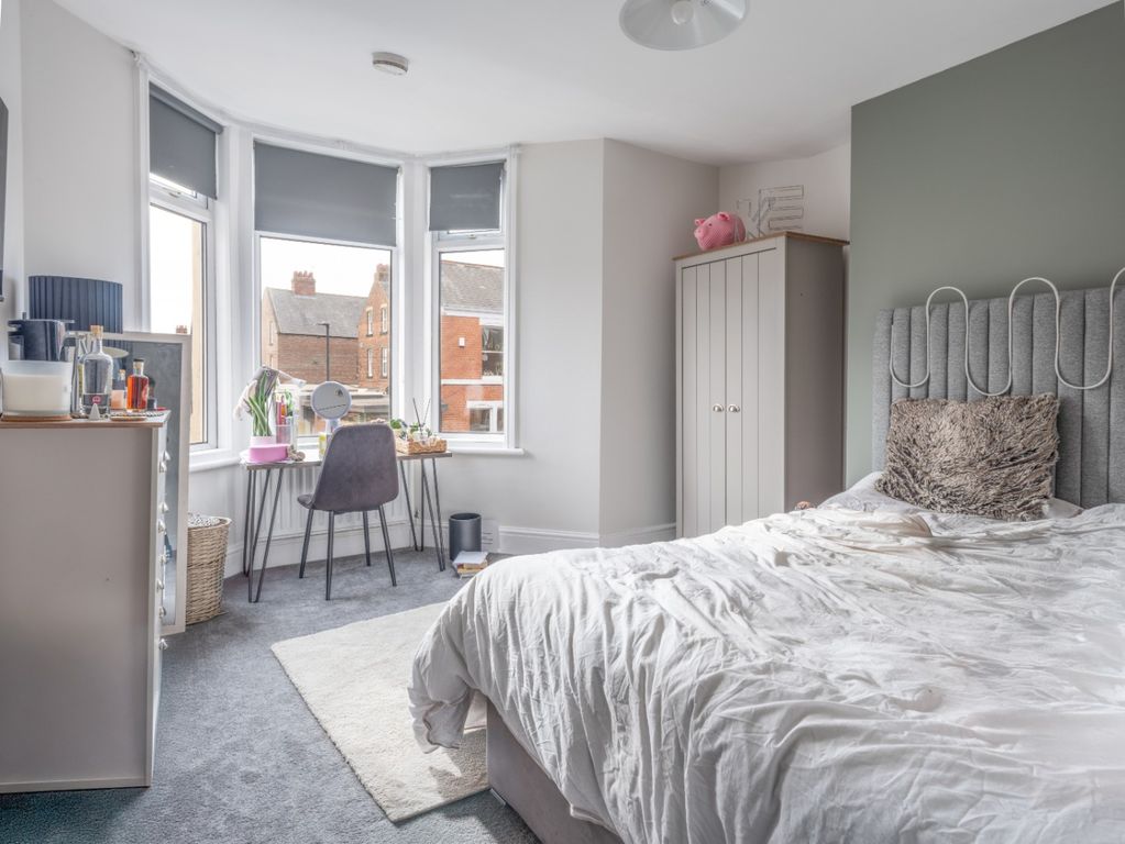 Property photo 1 of 11 3936830