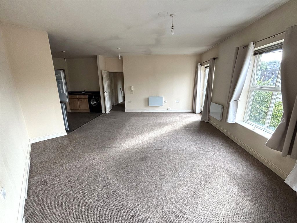 Property photo 3 of 8 Picture No. 03