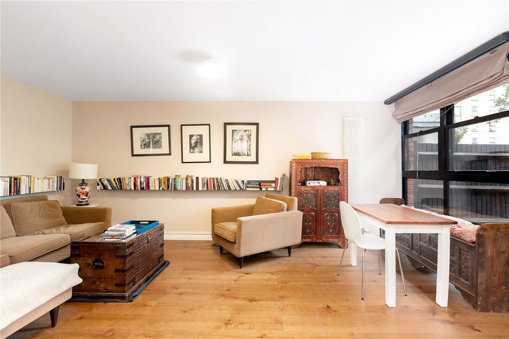 Property photo 2 of 5