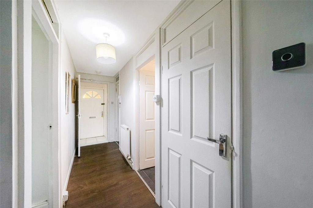 Property photo 3 of 21 Picture No. 03