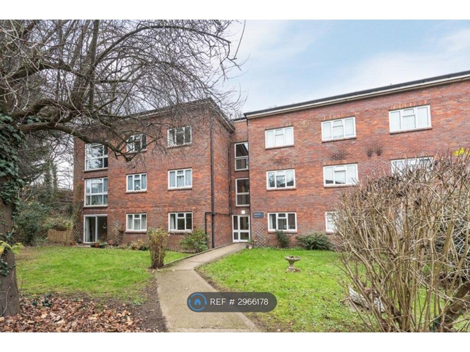 Property photo 1 of 11 Outside