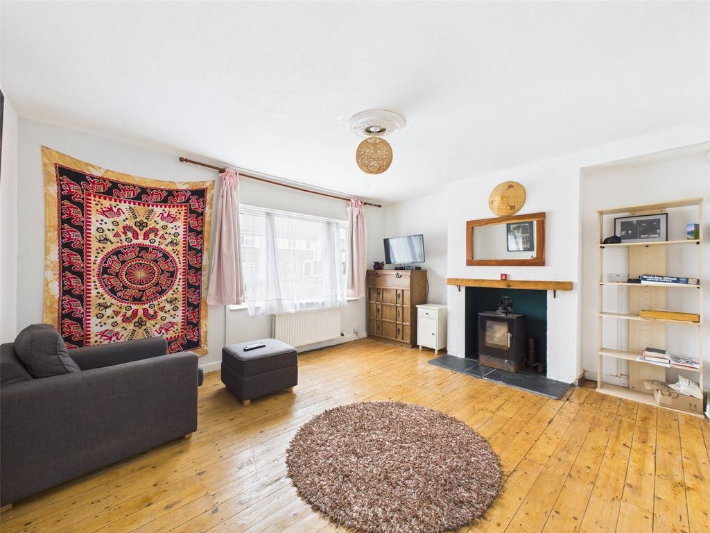 Property photo 2 of 10 Picture No. 05