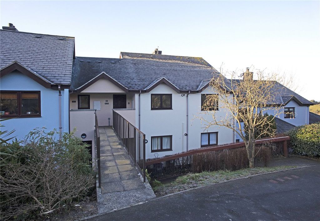 Property photo 1 of 19 Picture No. 03