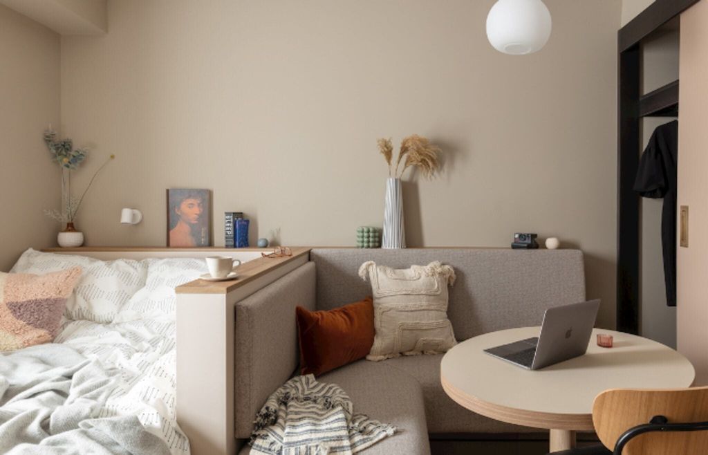 Property photo 1 of 11 Bedroom