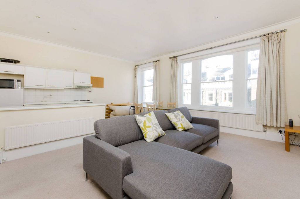 Property photo 1 of 7