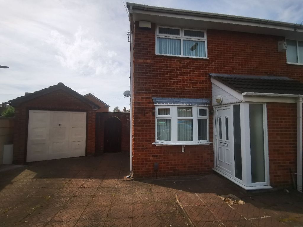 Property photo 2 of 17