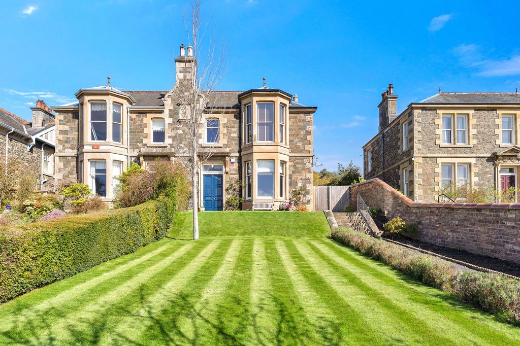 Property photo 1 of 13 Primary Property Image