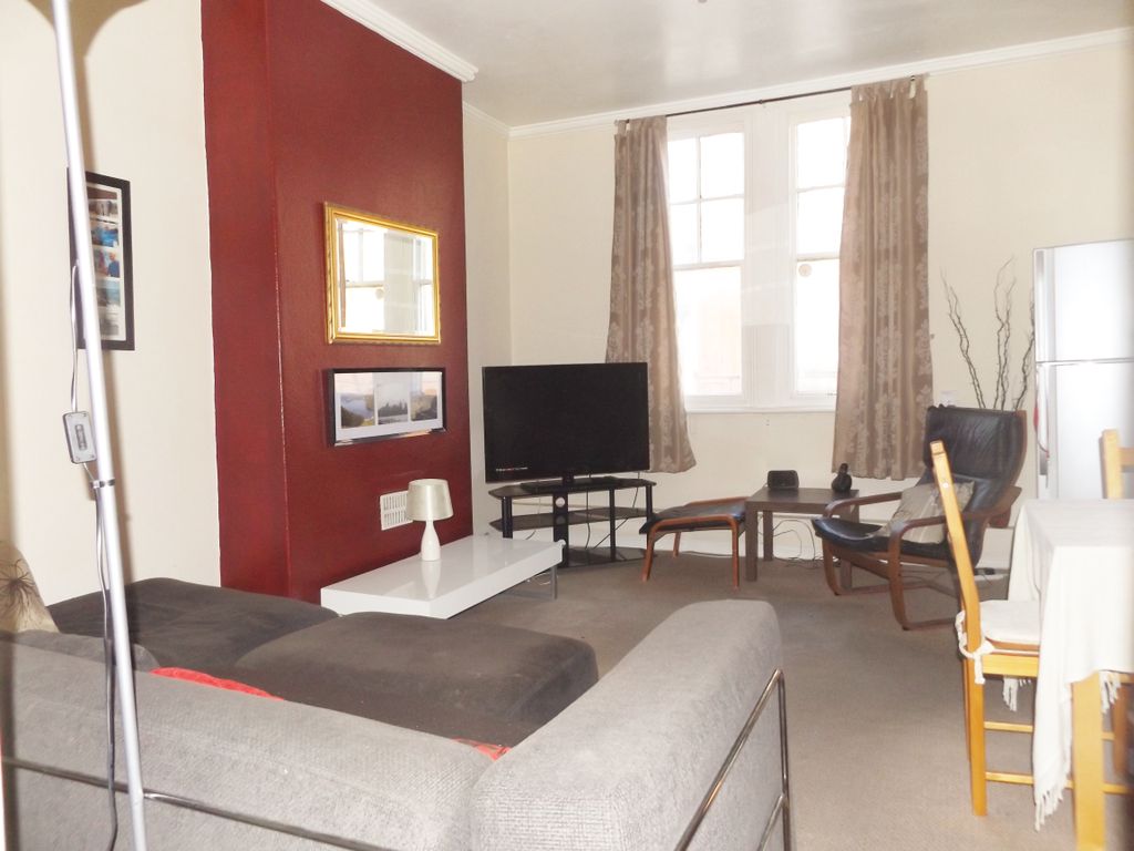 Property photo 3 of 5