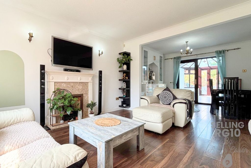 Property photo 3 of 21 4435007