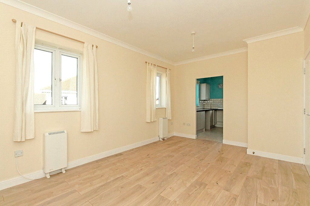 Property photo 3 of 13 Picture No. 10