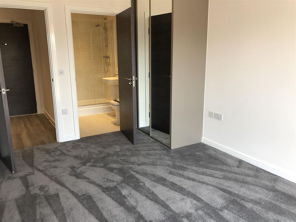 Property photo 2 of 4