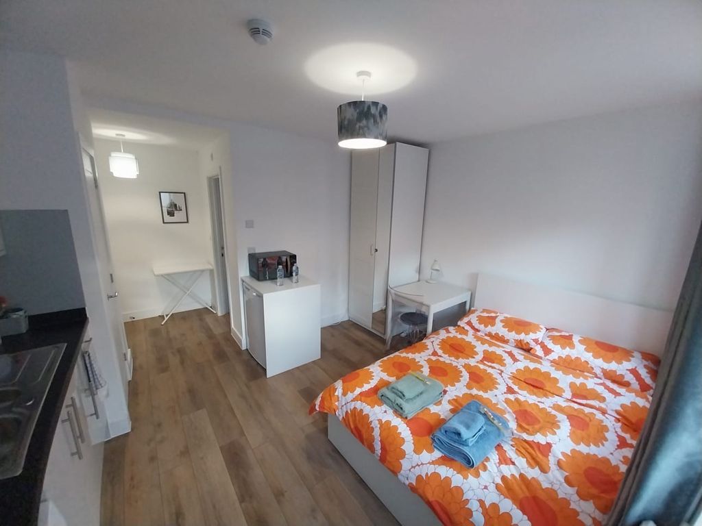 Property photo 2 of 4 Image