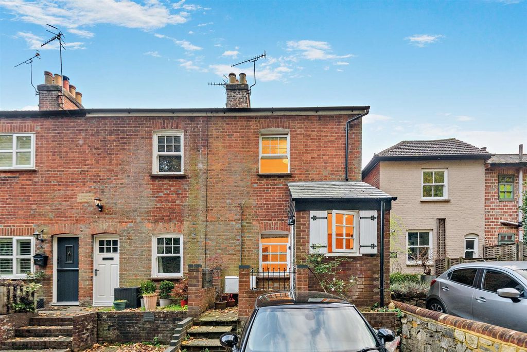 Property photo 1 of 14 8668333-Exterior07-800.Jpg