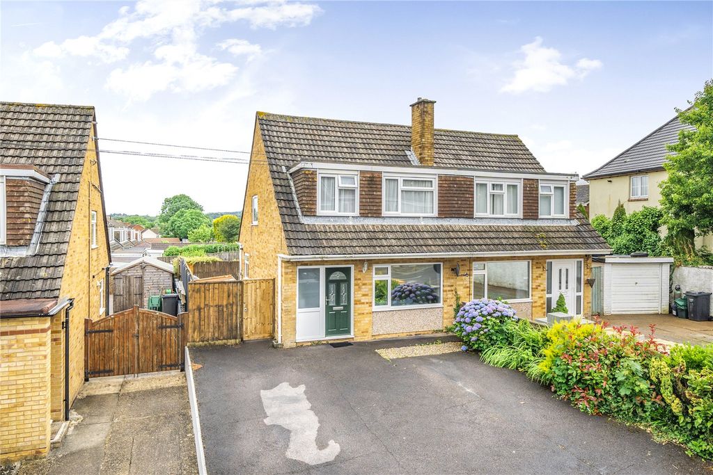 Property photo 1 of 15 Picture No. 23