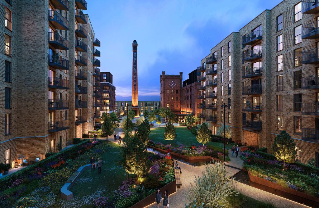 Property photo 2 of 18