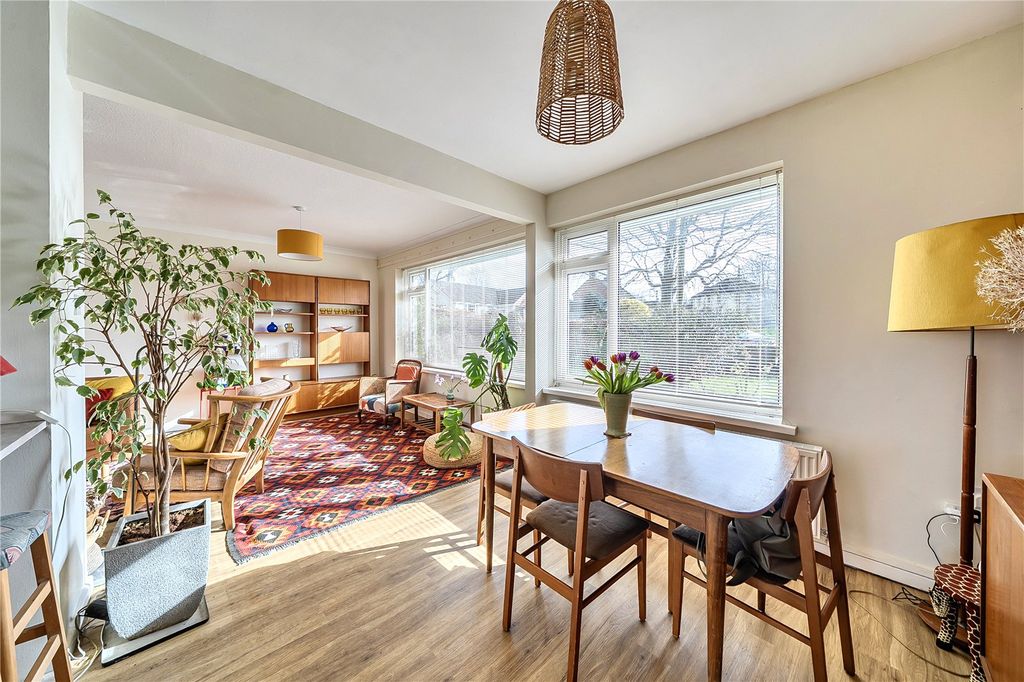 Property photo 2 of 13 Picture No. 04