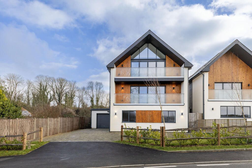 Property photo 1 of 13