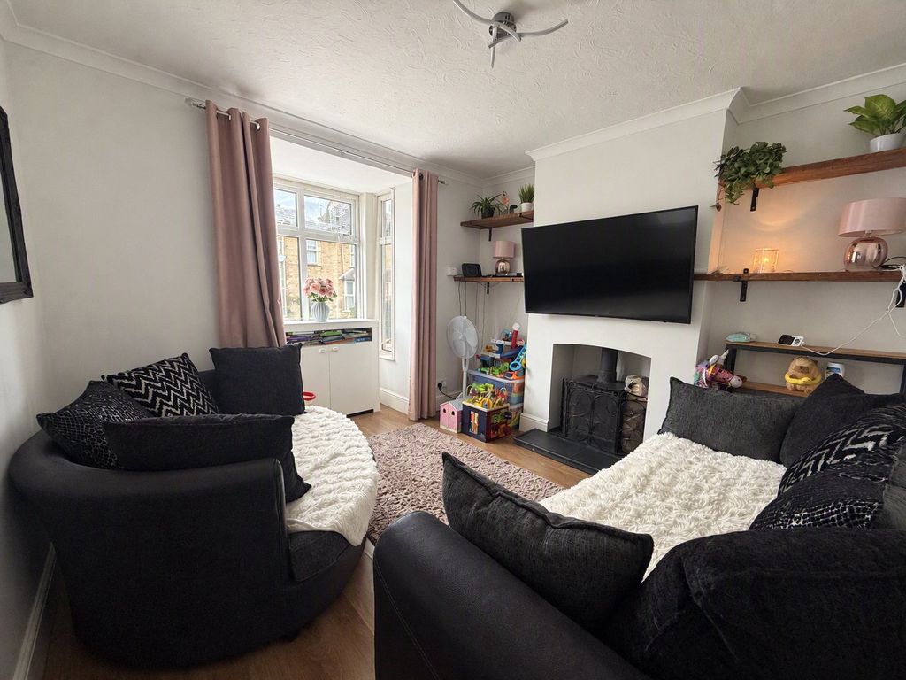 Property photo 2 of 14 Picture No. 65