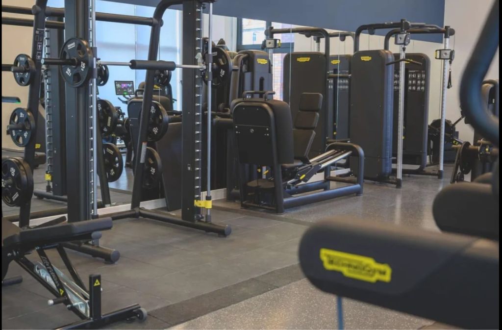 Property photo 3 of 17