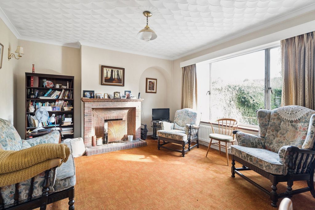 Property photo 2 of 15