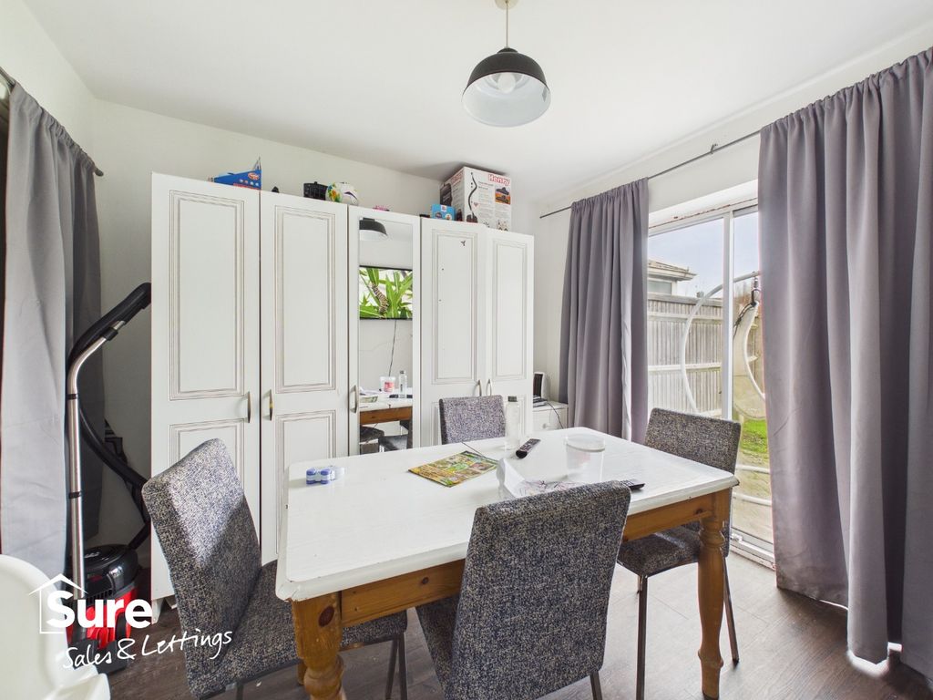 Property photo 2 of 9 3099001