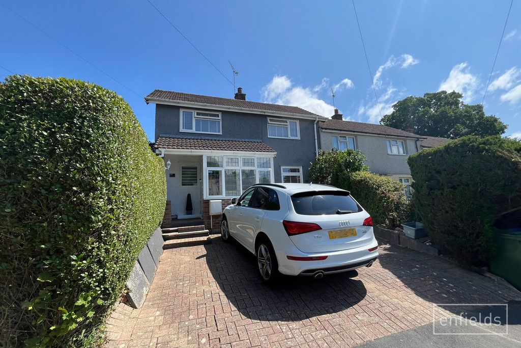 Property photo 1 of 29