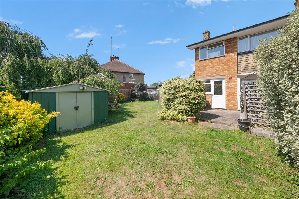 Property photo 2 of 14