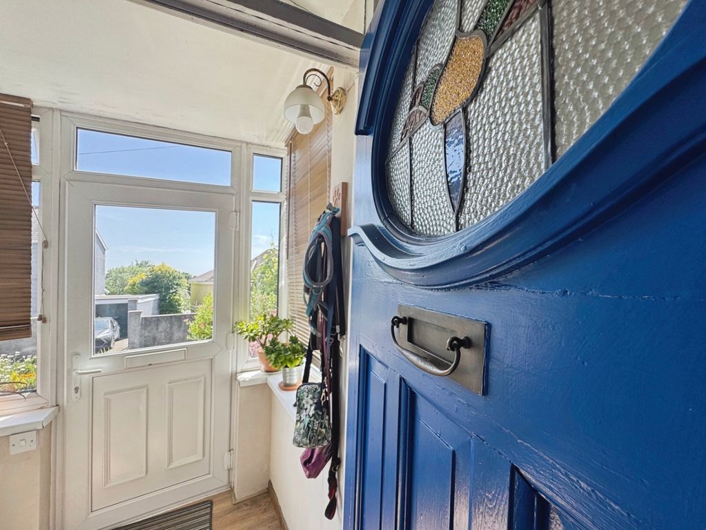 Property photo 2 of 26 5233054