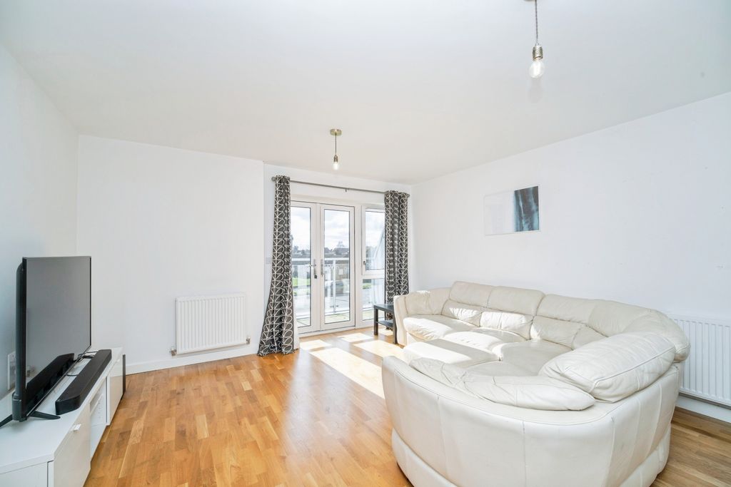 Property photo 1 of 20 Reception