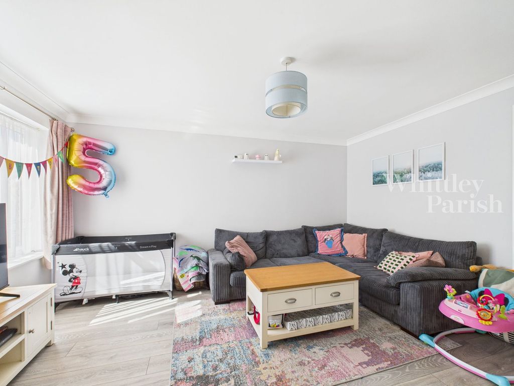 Property photo 3 of 14