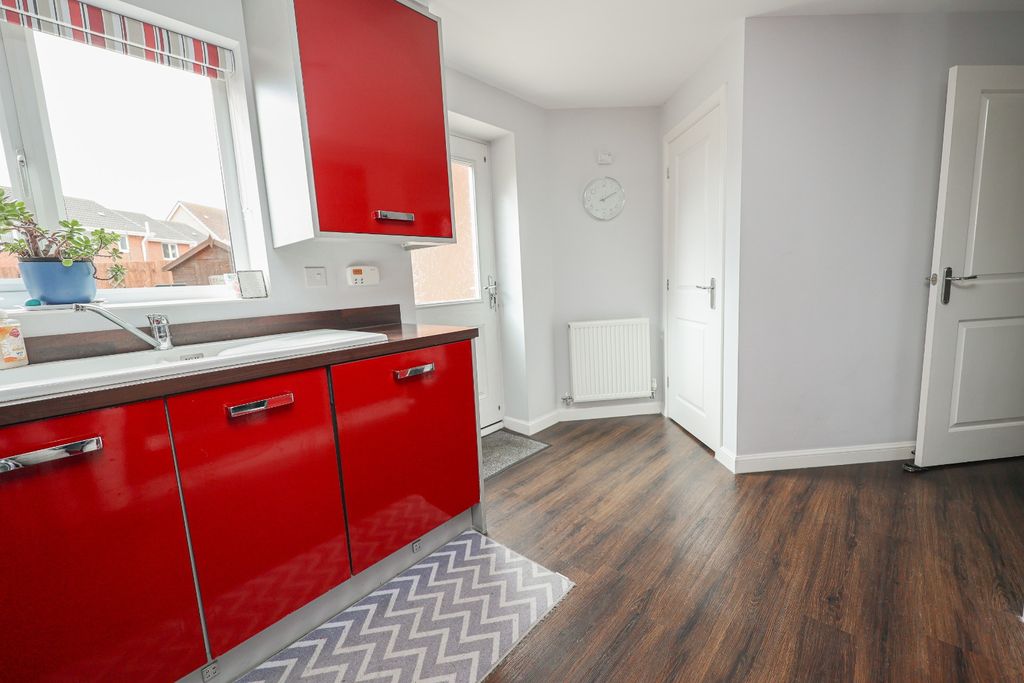 Property photo 2 of 27 4194222