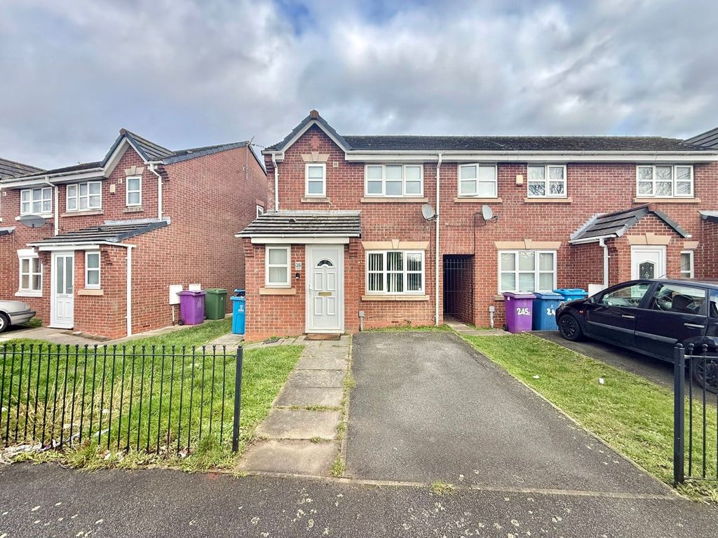 Property photo 1 of 8