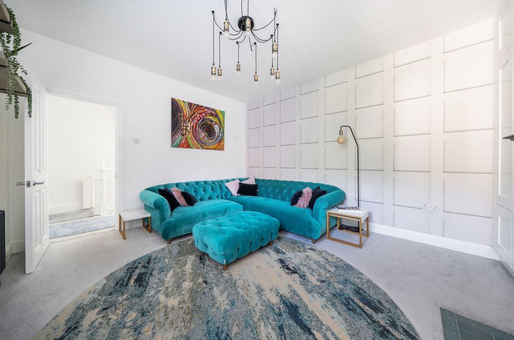 Property photo 3 of 23 1463486-8-6A0F0ba...