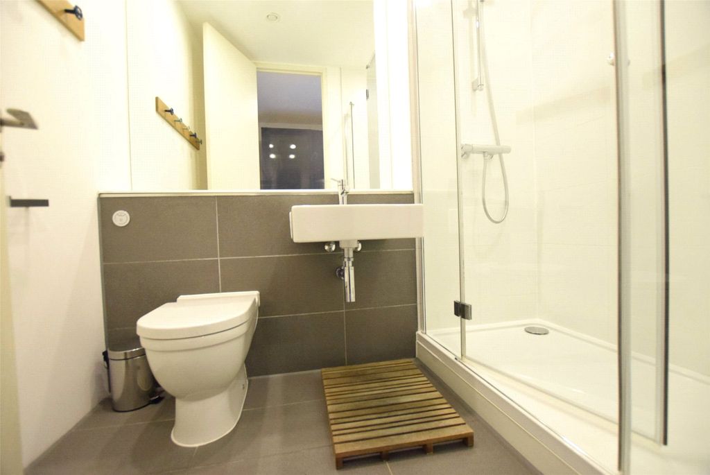 Property photo 3 of 12 Picture No. 24