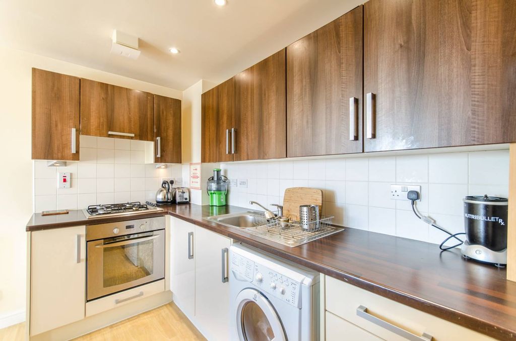Property photo 2 of 5