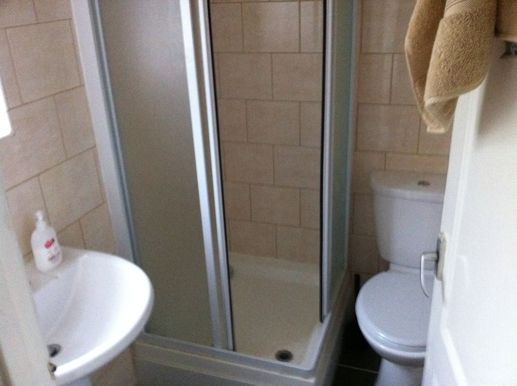 Property photo 3 of 3 Bathroom