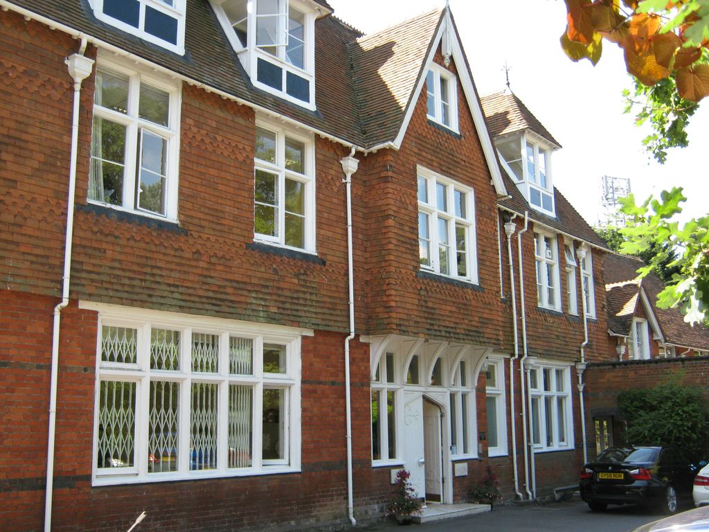 Property photo 1 of 8 Ih Photos 045.Jpg