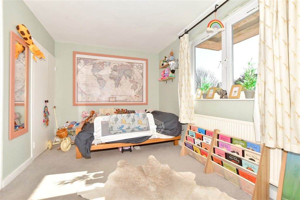 Property photo 3 of 8 Bedroom 2