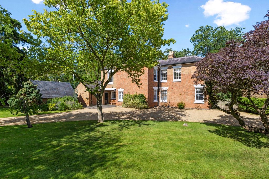 Property photo 1 of 20 Picture No. 28