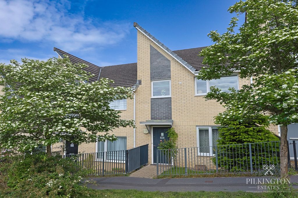 Property photo 1 of 15 5110891