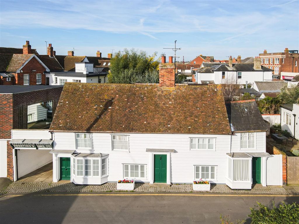 Property photo 1 of 43 Drone Shot