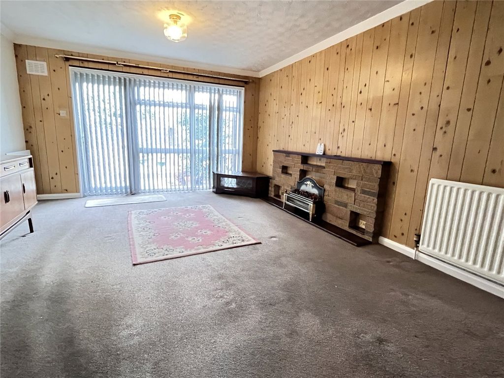 Property photo 2 of 16 Picture No. 02