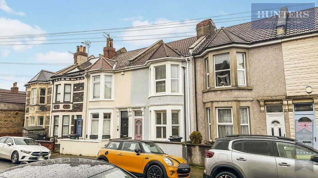 Property photo 2 of 18 Pbox-Img.Jpg