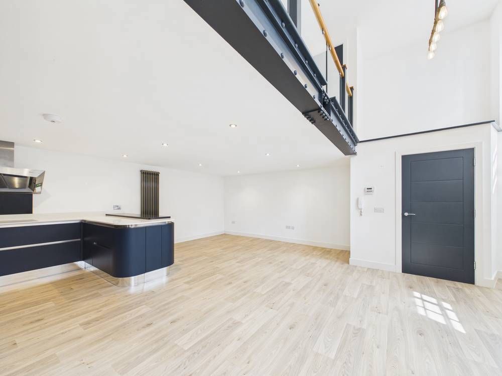 Additional image 18 of 2 bed flat for saleMustoe Road, Frenchay, Bristol BS16