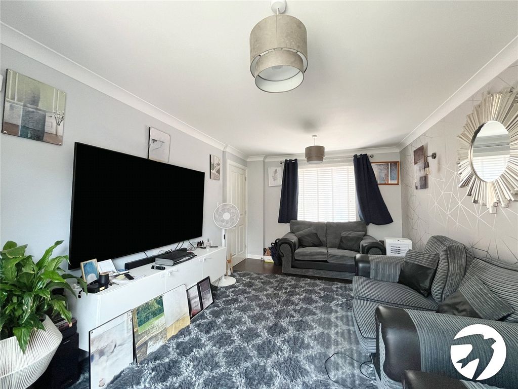 Property photo 2 of 13 Picture No. 28