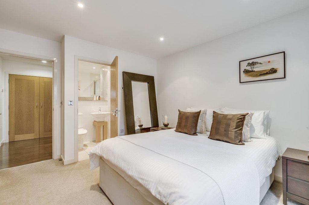 Property photo 1 of 11 Picture No. 08