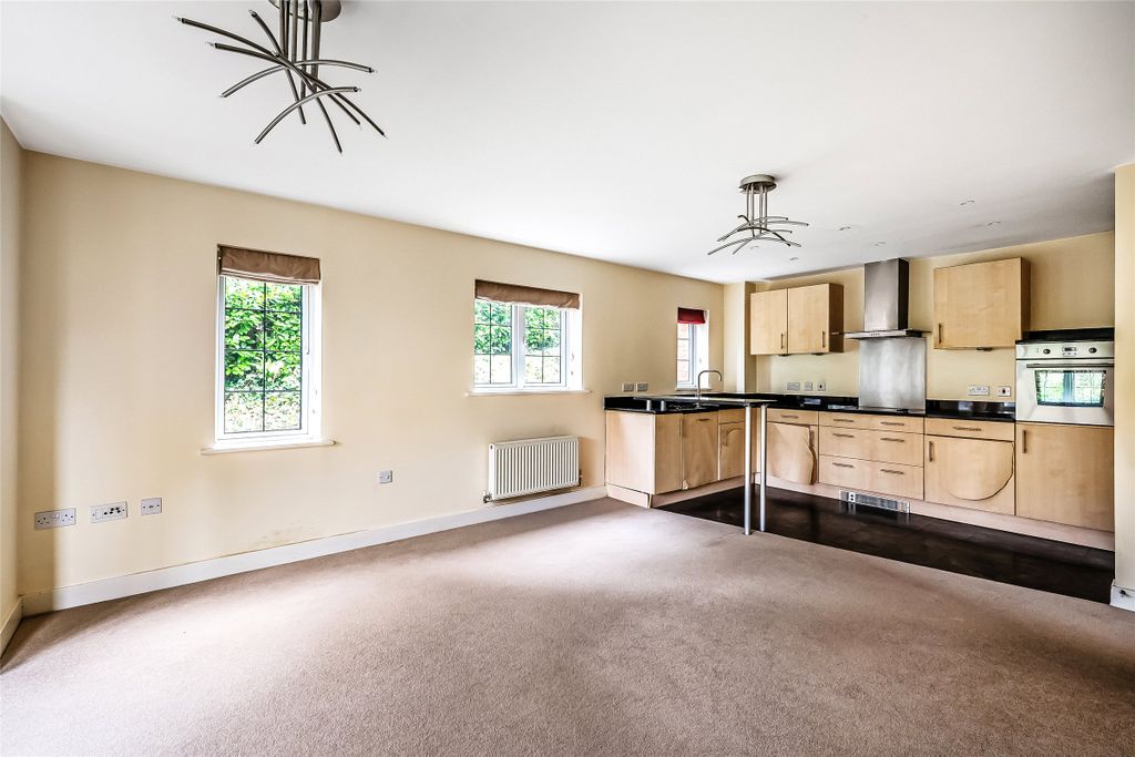 Property photo 3 of 11 Picture No. 06