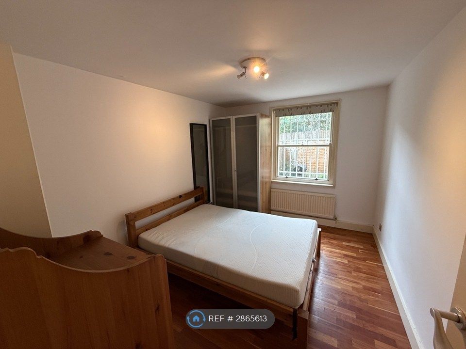 Property photo 3 of 6