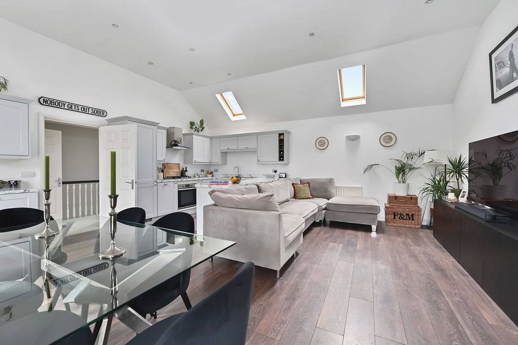 Property photo 2 of 13 Photo 10