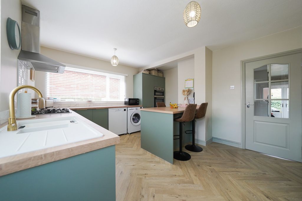 Property photo 2 of 19 Dsc09296